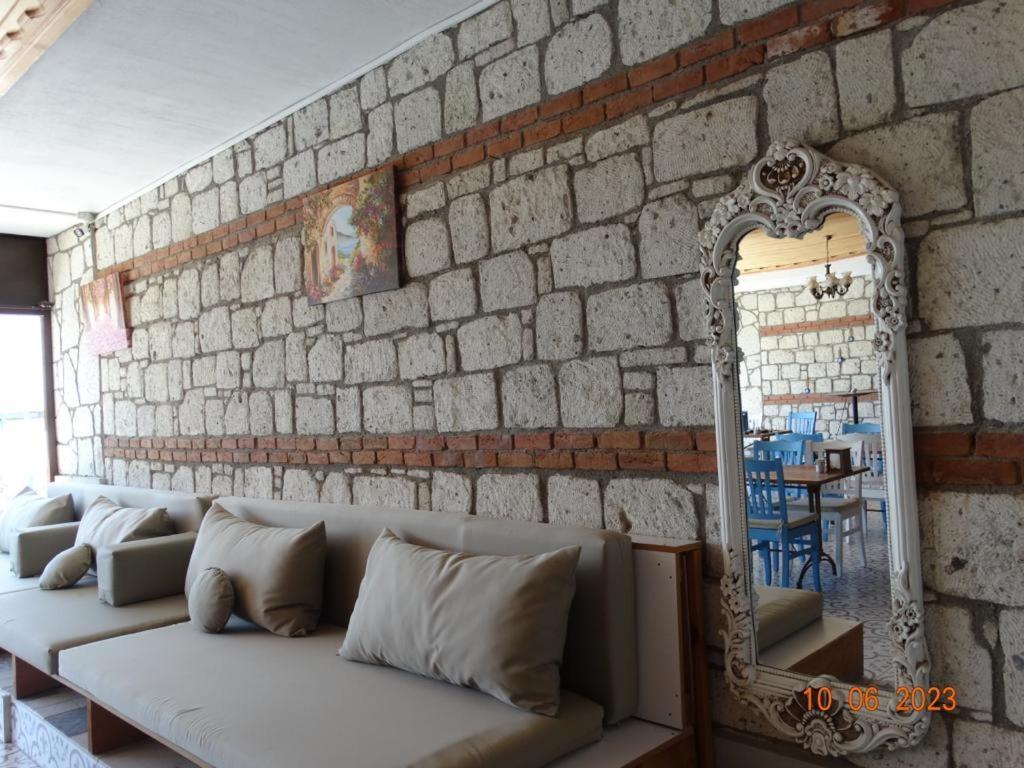Hotel Surya Butik Alaçatı Exterior foto
